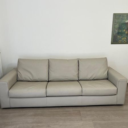 Appartamento A 100 Mt Dal Mare Livorno Esterno foto