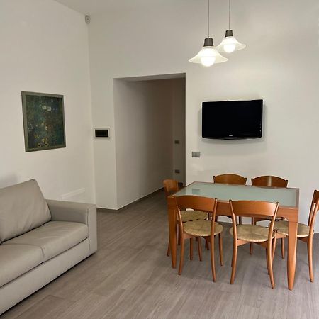 Appartamento A 100 Mt Dal Mare Livorno Esterno foto